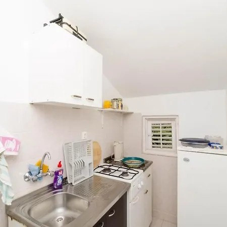 Apartman Sutvid- Two Bedroom With Balcony And Sea View